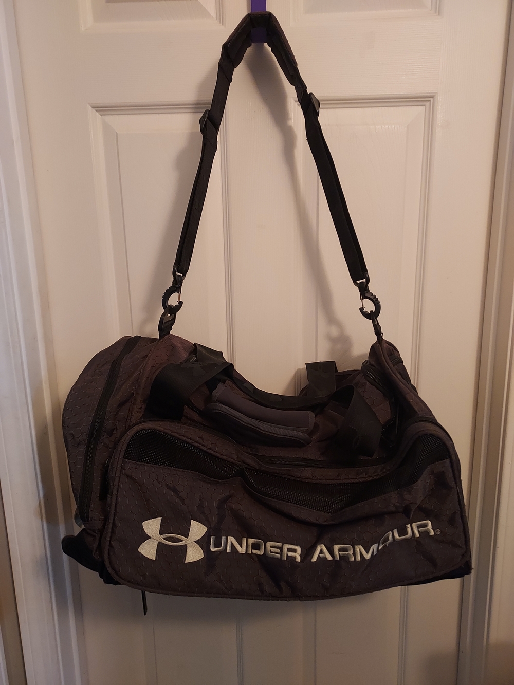 Under Armour Men's Black Duffel Bag - Versatile Gym & Travel Carry